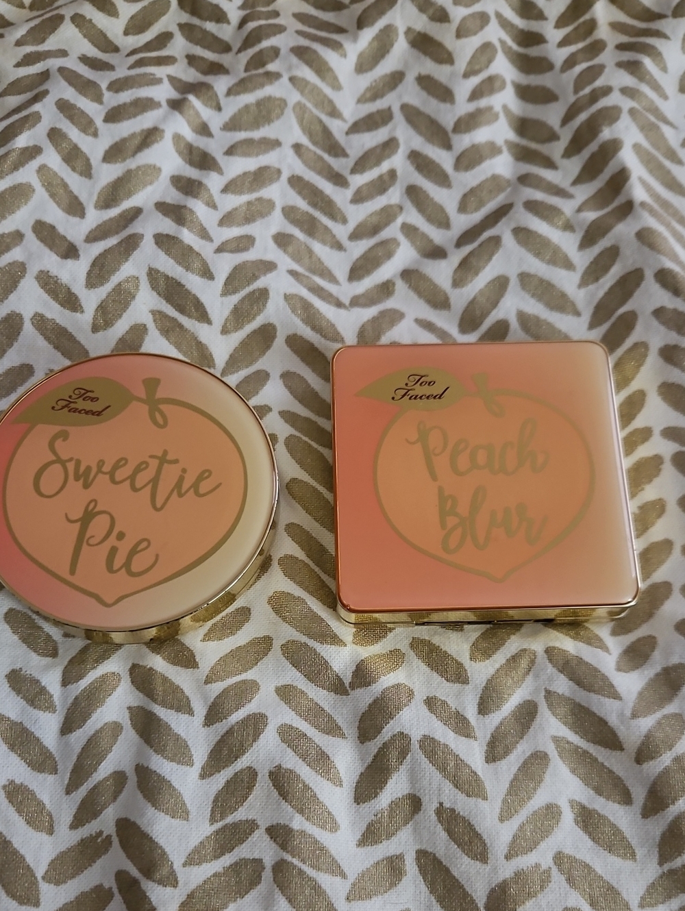 Too Faced Peach Blur & Sweetie Pie Powder Duo — peach, gold